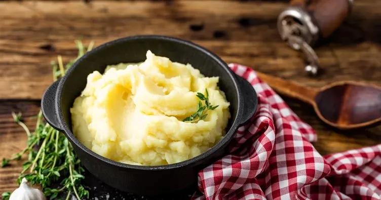 Harika kıvamıyla patates püresi tarifi: Patates püresi nasıl yapılır?