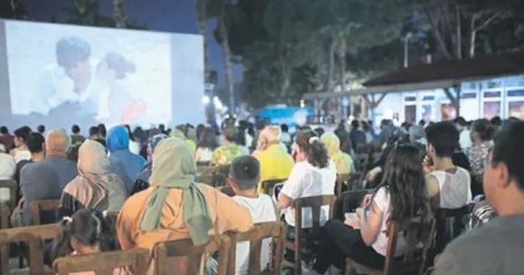 Nostaljik sokakta anılara yolculuk