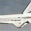 Uzay mekiği Enterprise, ilk yolculuğuna çıktı
