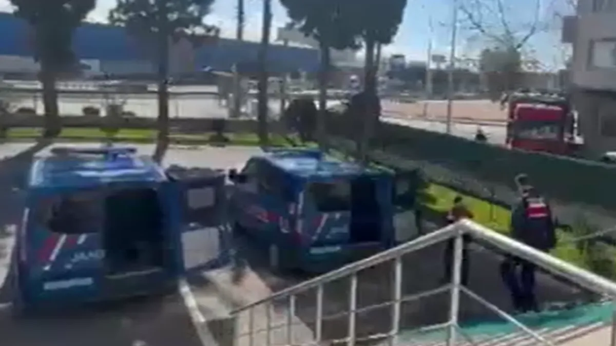 SON DAKİKA: İçişleri Bakanlığı duyurdu! 6 ayrı organize suç örgütüne yönelik operasyon düzenlendi! 65 şüpheli yakalandı SON DAKİKA: İçişleri Bakanlığı duyurdu! 6 ayrı organize suç örgütüne yönelik operasyon düzenlendi! 65 şüpheli yakalandı