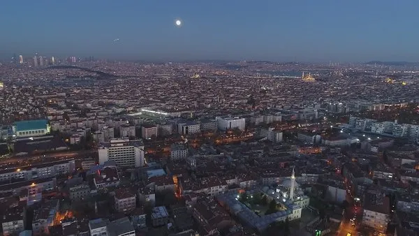 'Süper Ay' İstanbul semalarında