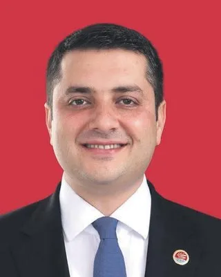 chpli-belediyelerde-skandallar-bitmiyor-rusvet-karsiligi-ceza-indirimi-1756416708982.jpeg