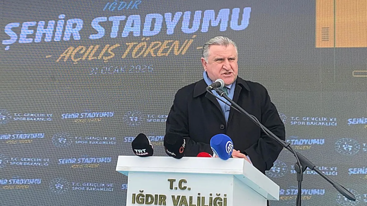 Bakan Bak: “Türkiye bir spor ülkesi olma yolunda ilerliyor” Bakan Bak: “Türkiye bir spor ülkesi olma yolunda ilerliyor”