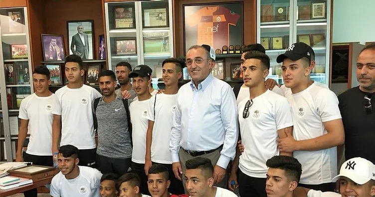 Abdurrahim Albayrak’tan örnek yardım