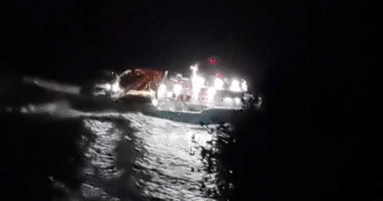 Son dakika: Sinop açıklarında kuru yük gemisinde yangın: Yaralılar var