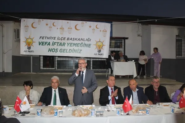 ak-parti-fethiye-ilce-baskanligi-vefa-iftar-yemegi-gerceklesti-1742211854185.jpg