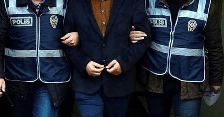 İzmir’deki FETÖ operasyonunda 22 tutuklama