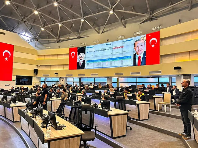 balikesirde-305-konut-teslim-edildi-afad-baskani-pehlivandan-hayirli-olsun-mesaji-1786372524612.jpg