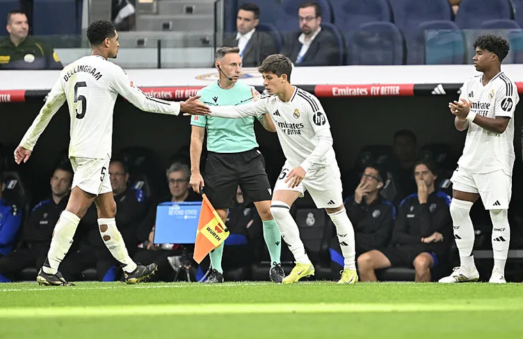 Arda Güler Real Madrid’den ayrılıyor mu? Başkan Florentino Perez noktayı koydu!