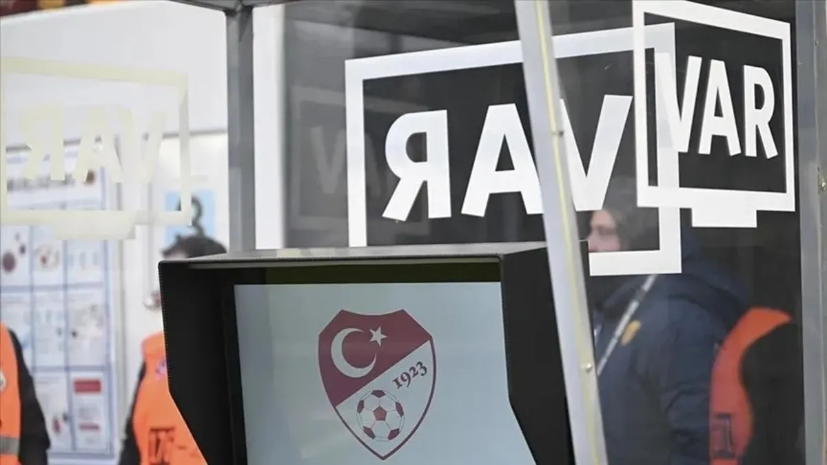 Fenerbahçe - Göztepe maçının VAR'ı Alan Kijas!