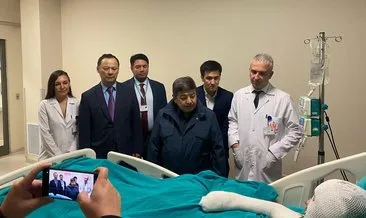 Kırgızistan heyeti Adana Şehir Hastanesi’nde tedavi gören yaralı vatandaşlarını ziyaret etti