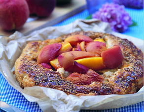 Şeftalili Çörek