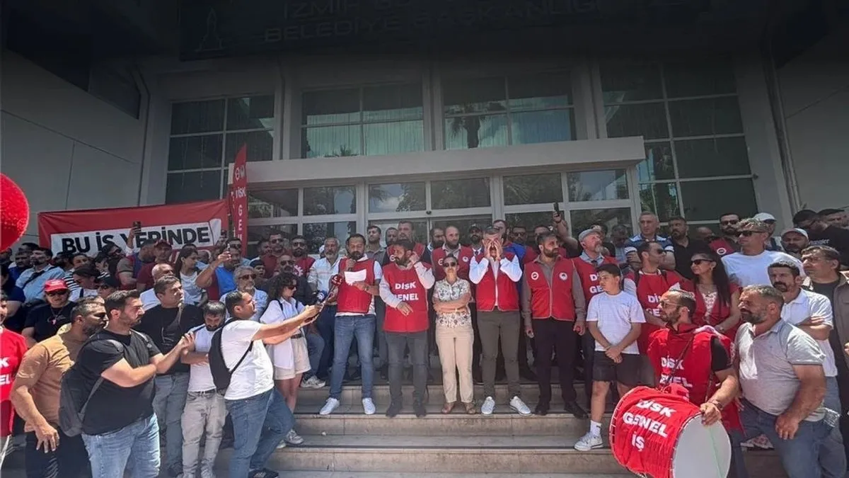 İzmir'de işçilerin grevi büyüyor: Suçu birbirlerine attılar: Cemil Tugay eski başkan Tunç Soyer'i sorumlu tuttu