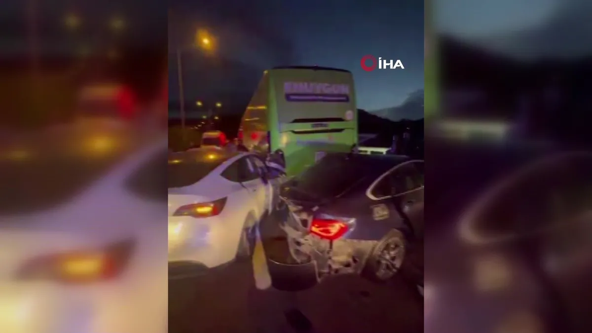 İstanbul-İzmir Otoyolu’nda zincirleme kaza! 11 yaralı | Video