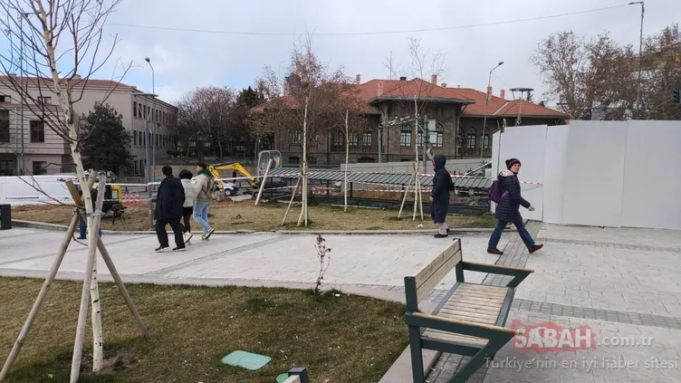 Mansur Yavaş’ın açtığı meydan çöktü! Ankaralılar isyan etti: Kaldırım bile yapamıyor
