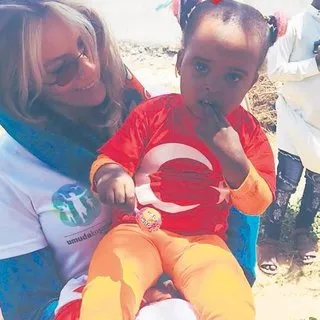 Somalili çocuklarla bayram