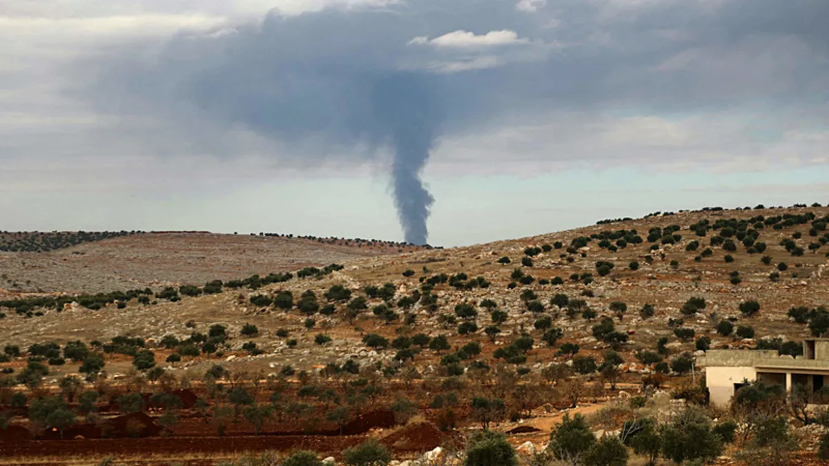 SON DAKİKA | Esed rejimi ile rejim karşıtları arasında çatışma! Halep’in 1 kilometre yakınına ulaştılar SON DAKİKA | Esed rejimi ile rejim karşıtları arasında çatışma! Halep’in 1 kilometre yakınına ulaştılar