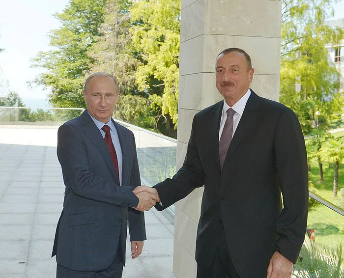 son-dakika-azerbaycan-cumhurbaskani-aliyev-ile-putin-arasinda-kritik-gorusme-putinden-ilk-mesaj-1602059734872.jpg