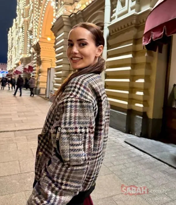 Fahriye Evcen ve Burak Özçivit Rusya’da aşk tazeledi!