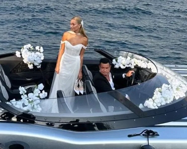 Acun Ilıcalı ve Ayça Çağla Altunkaya’nın düğününden ilk kare geldi! İşte Acun Ilıcalı ve Ayça Çağla Altunkaya’nın o pozu!