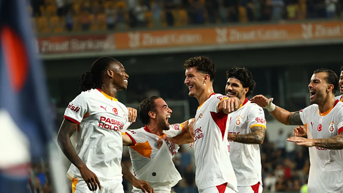 Şampiyonlar Ligi'nde Sporting Lizbon - Galatasaray maçı başlıyor