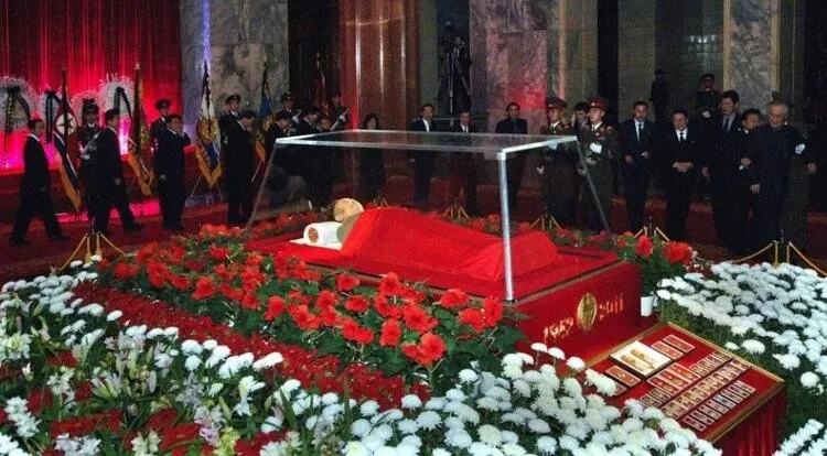 Kim Jong-Un için cenaze töreni! Uydu görüntüsü dünyayı şoke etti