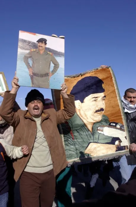 Saddam Hüseyin resim galerisi