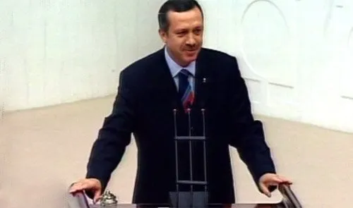 Cumhurbaşkanı Recep Tayyip Erdoğan'ın yaşamı ve siyasi kariyeri