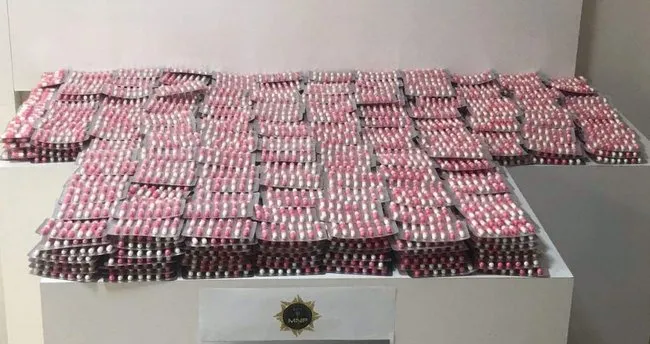 Fethiye’de uyuşturucu operasyonunda 11 bin sentetik ecza ele geçirildi