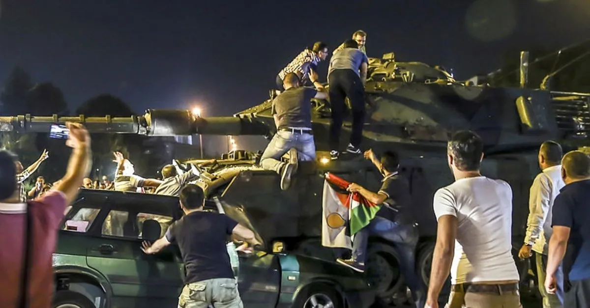 15 temmuz u en iyi anlatan 30 fotograf