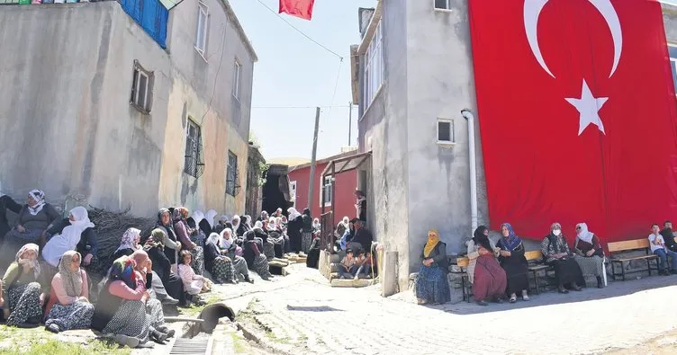 Vatan size minnettar