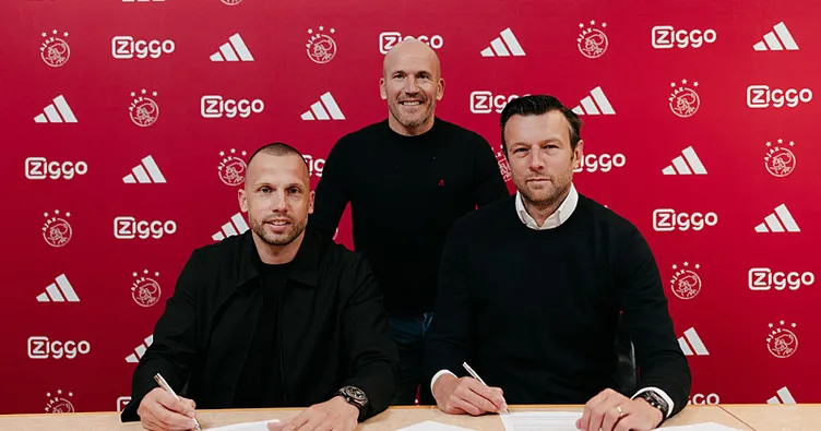 Ajax yeni teknik direktörünü açıkladı