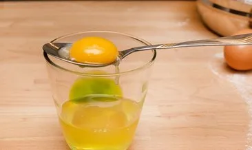 Yumurta akını sarısından ayırmanın püf noktaları! Bu kaşık yöntemiyle...