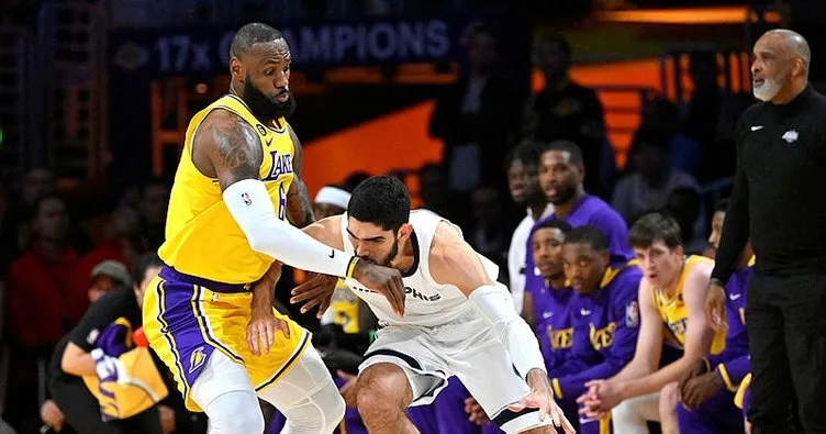 NBA’de Los Angeles Lakers konferans yarı finaline yükseldi! Memphis’i seride 4-2 ile geçti...