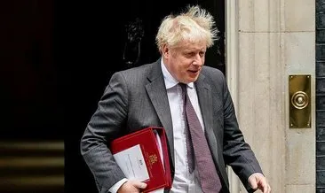 Boris Johnson’dan flaş kabine değişikliği! 3 bakanı görevden aldı