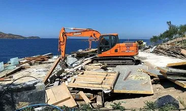 Marmaris’te imara aykırı binaların yıkımı sürüyor
