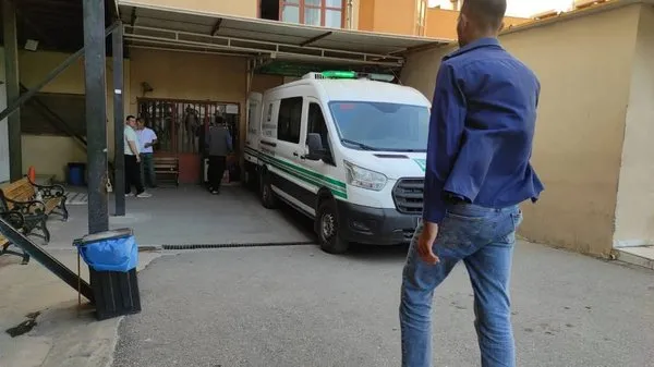 Elektrik akımına kapılan adam