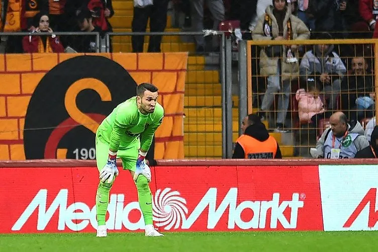 Son dakika Galatasaray haberleri: Berke Özer’in yeni takımı belli oldu! Eski Fenerbahçeli Galatasaray derken sürpriz takıma imzayı atıyor…