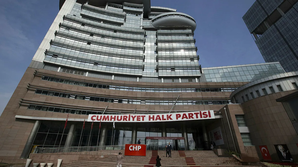 CHP Yüksek Disiplin Kurulu toplandı: Başkanlığa İzmir Milletvekili Mahir Polat seçildi
