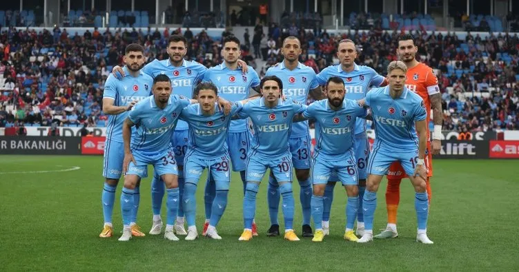 Trabzonspor’un stoper oyuncuları, santrforların izinde