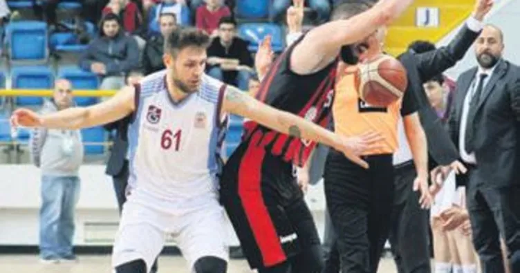 Trabzonspor’da yabancılar gönderildi