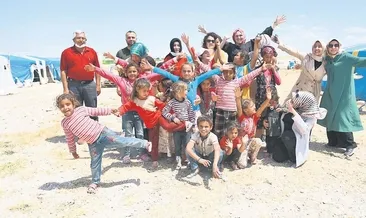 Minik yürekleri sevindiriyorlar