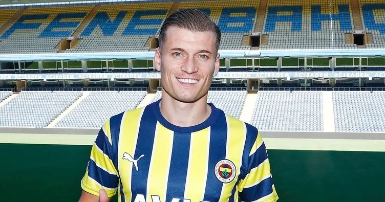 Fenerbahçe, Ezgjan Alioski’yi kiraladığını resmen açıkladı