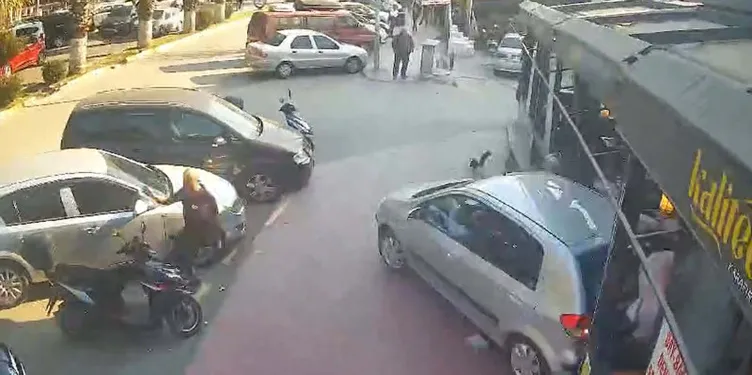 Aydın’da katliam gibi kaza! Kontrolden çıkan araç kafeye daldı: 1 ölü 3 yaralı!