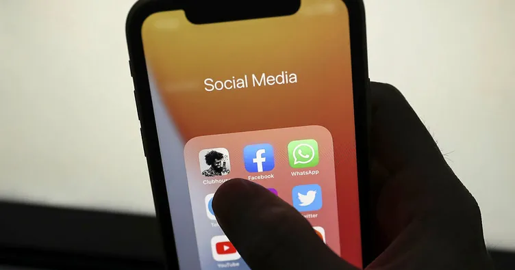 Gündeme gelen Clubhouse uygulaması nedir, nasıl üye olunur? Clubhouse davetiye kodu olmadan üye olunur mu, nasıl kullanılır?