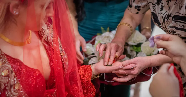 Evlilik öncesi neden kına gecesi düzenleniyor? Meğer eğlence sandığımız gelenek aslında…