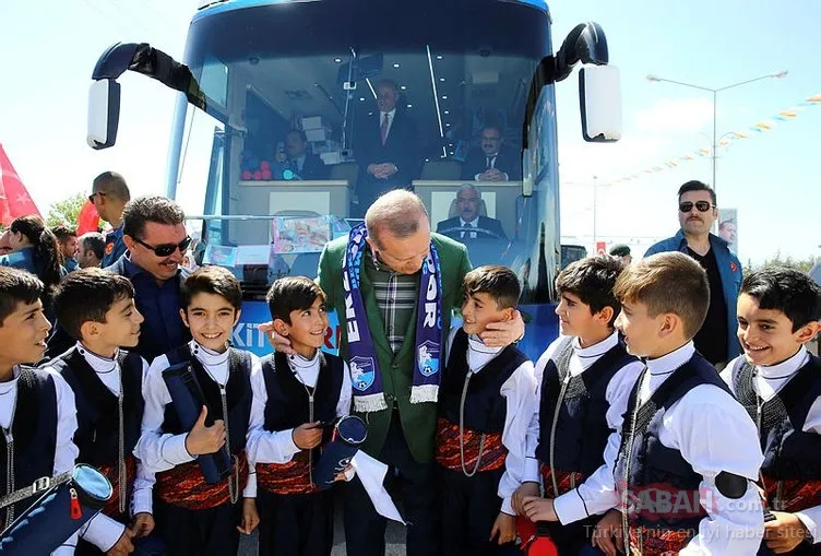 Cumhurbaşkanı Erdoğan, Erzurum'da böyle karşılandı