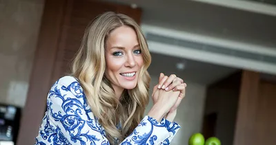 ‘Ezel’ dizisi ile hafızalara kazınan Bade İşçil’den yıllar sonra gelen itiraf! Bomba açıklamalarıyla dikkat çekti