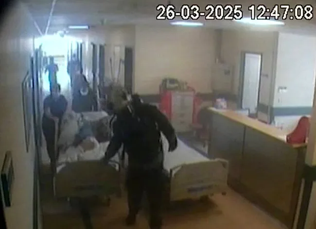 Hastanede çıkan yangın sonrası zamanla yarış kamerada! Hemşire Ezgi Yılmaz o dakikaları anlattı: Koşmak yetmedi!