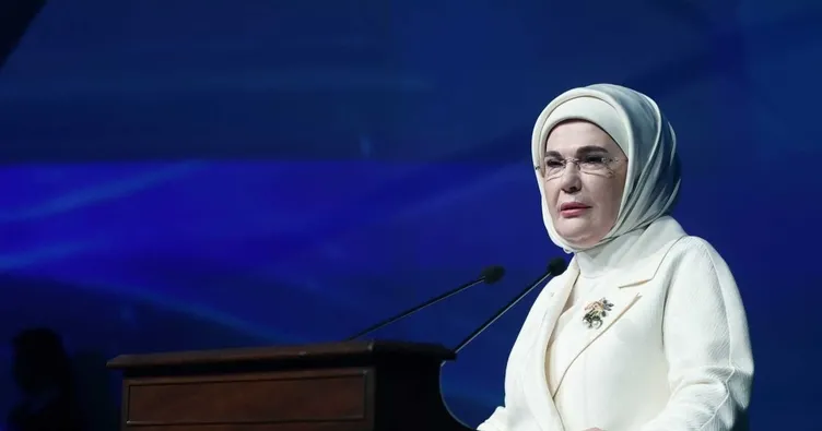 Emine Erdoğan,  Şule Yüksel Şenler’i andı